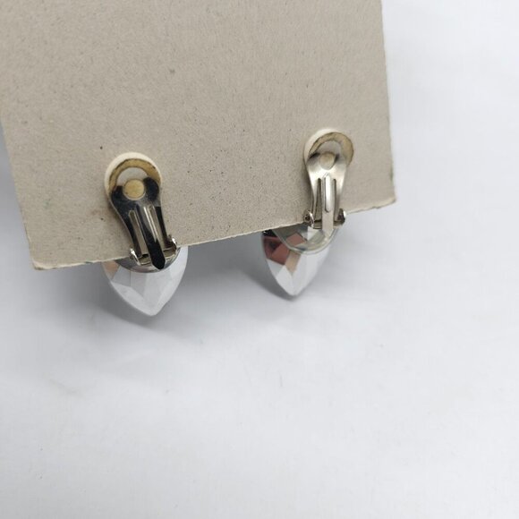 Vintage 1980s Rhinestone Acrylic Clip-On Earrings Clear Crystal Look Retro - Picture 4 of 5